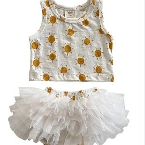 NWT SIZE 3-6 MTHS Baby Girl Organic Shirt and Matching Tulle Skirt Bottom Tutu